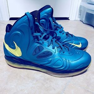 Nike Air Max Hyperposite